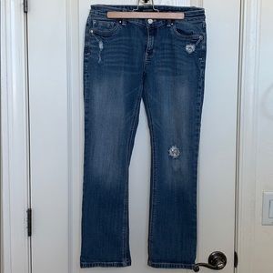 White House Black Market Crop Leg Jeans, Size 4 🌺